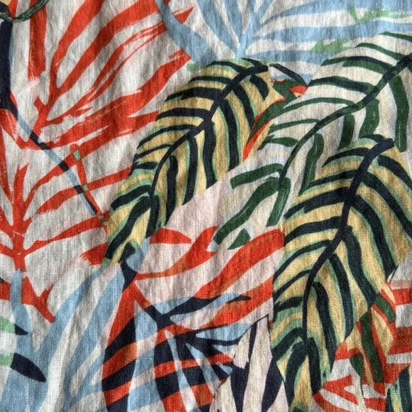 Tahari Multicolor Leaf Print Capri Pants - Picture 10 of 14